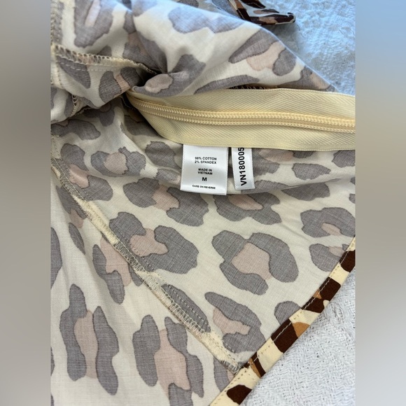 New York & Company Strapless Poplin Belted Top in Leopard Print, size M, NWT! - Picture 9 of 11